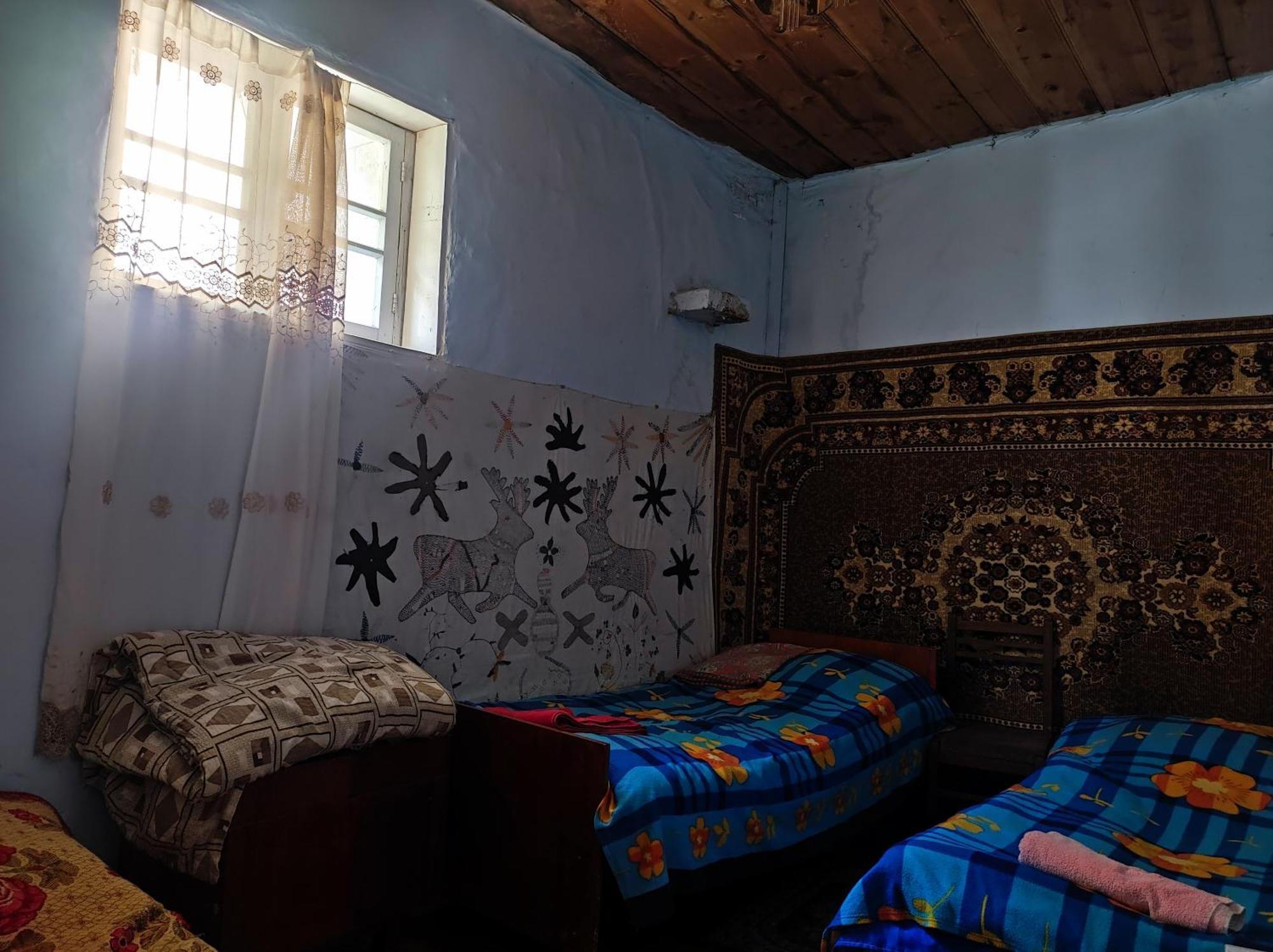 Adishi Guest House Zhora Kaldani ภายนอก รูปภาพ