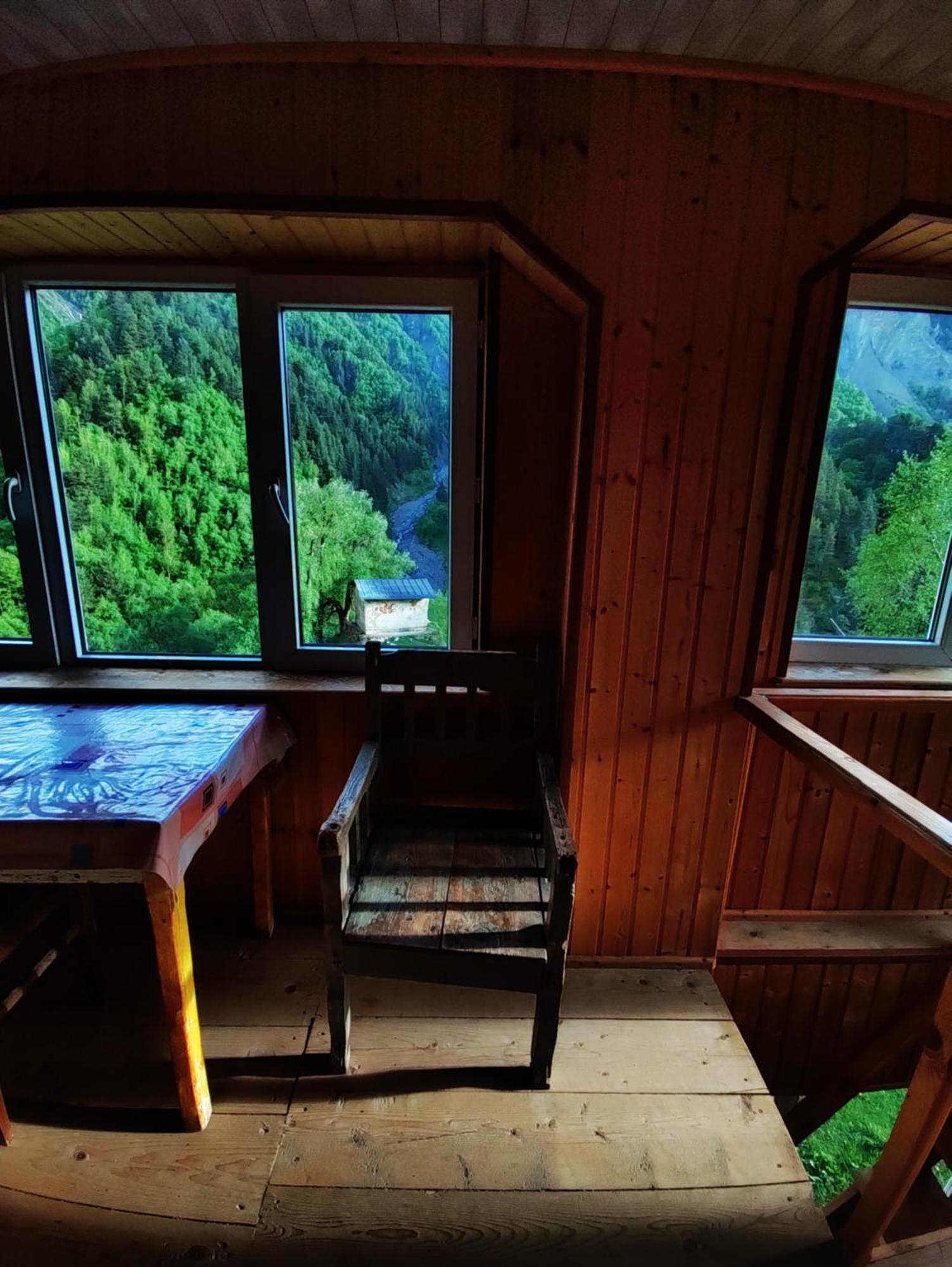 Adishi Guest House Zhora Kaldani ภายนอก รูปภาพ