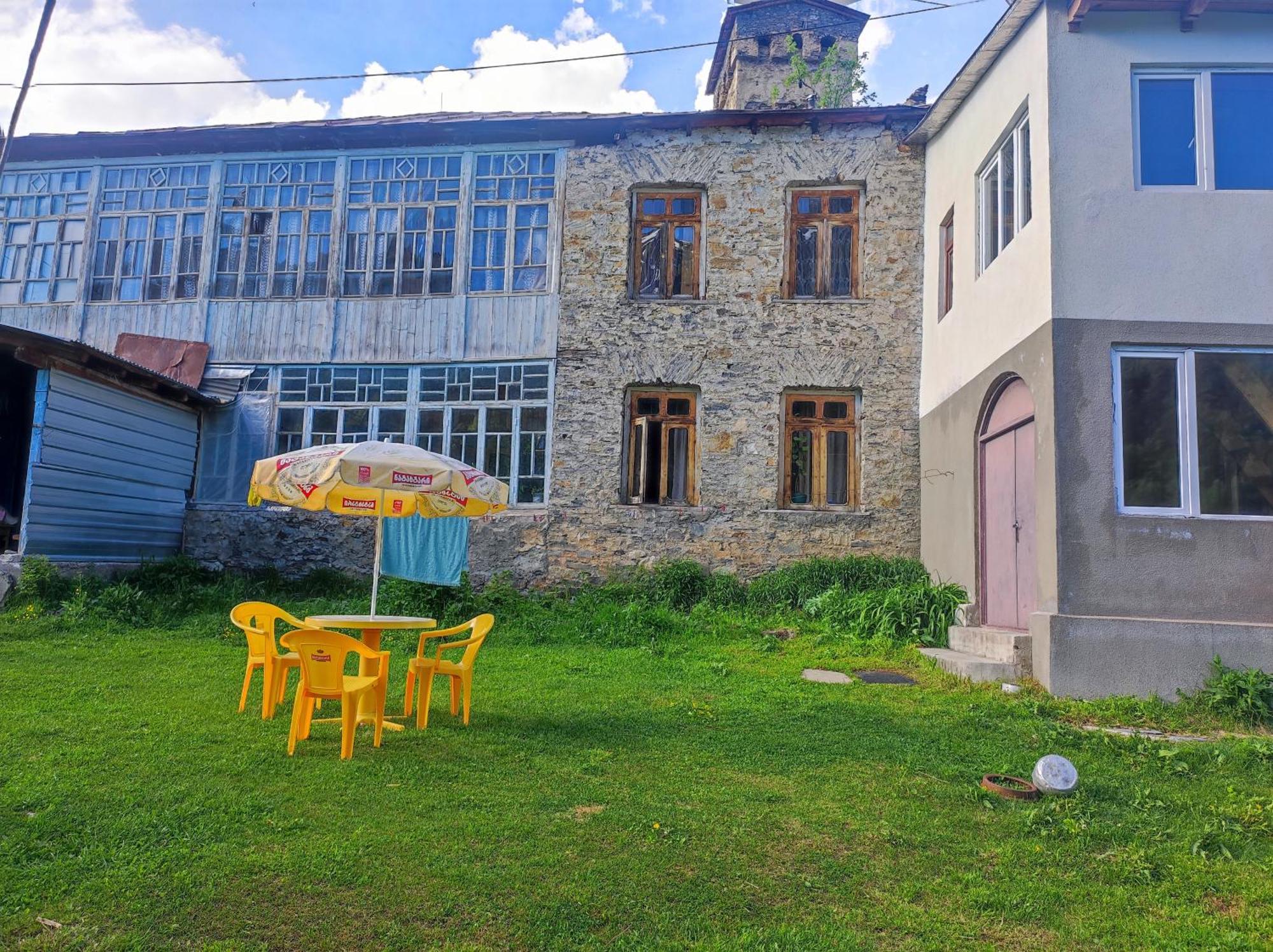 Adishi Guest House Zhora Kaldani ภายนอก รูปภาพ