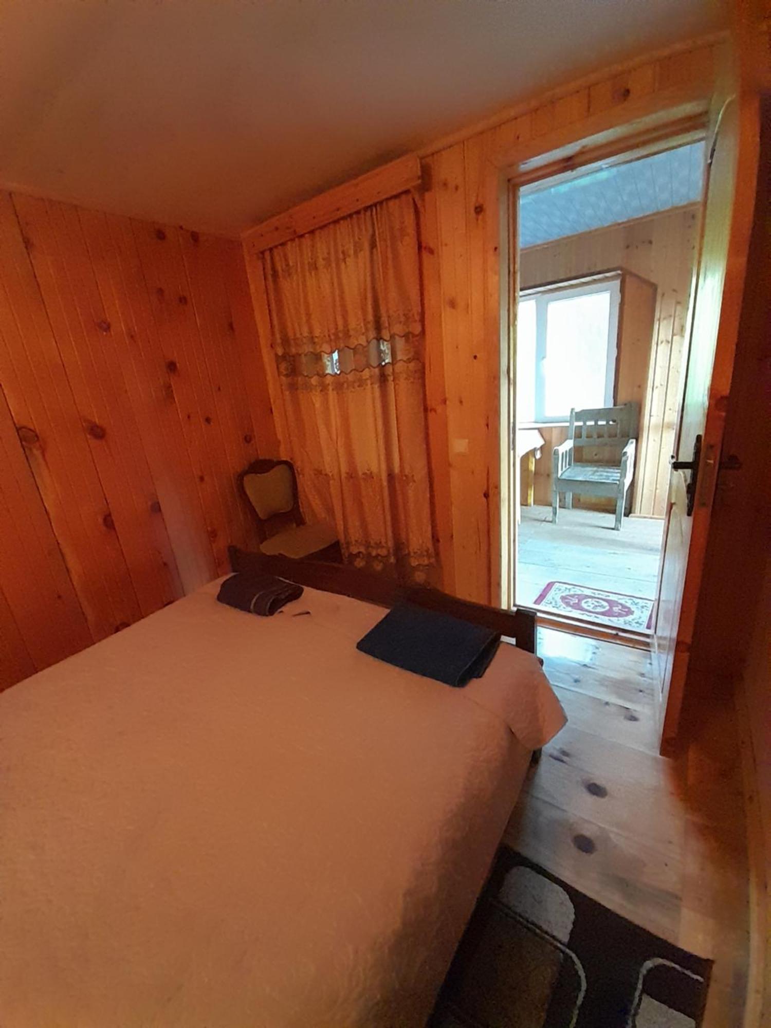 Adishi Guest House Zhora Kaldani ภายนอก รูปภาพ