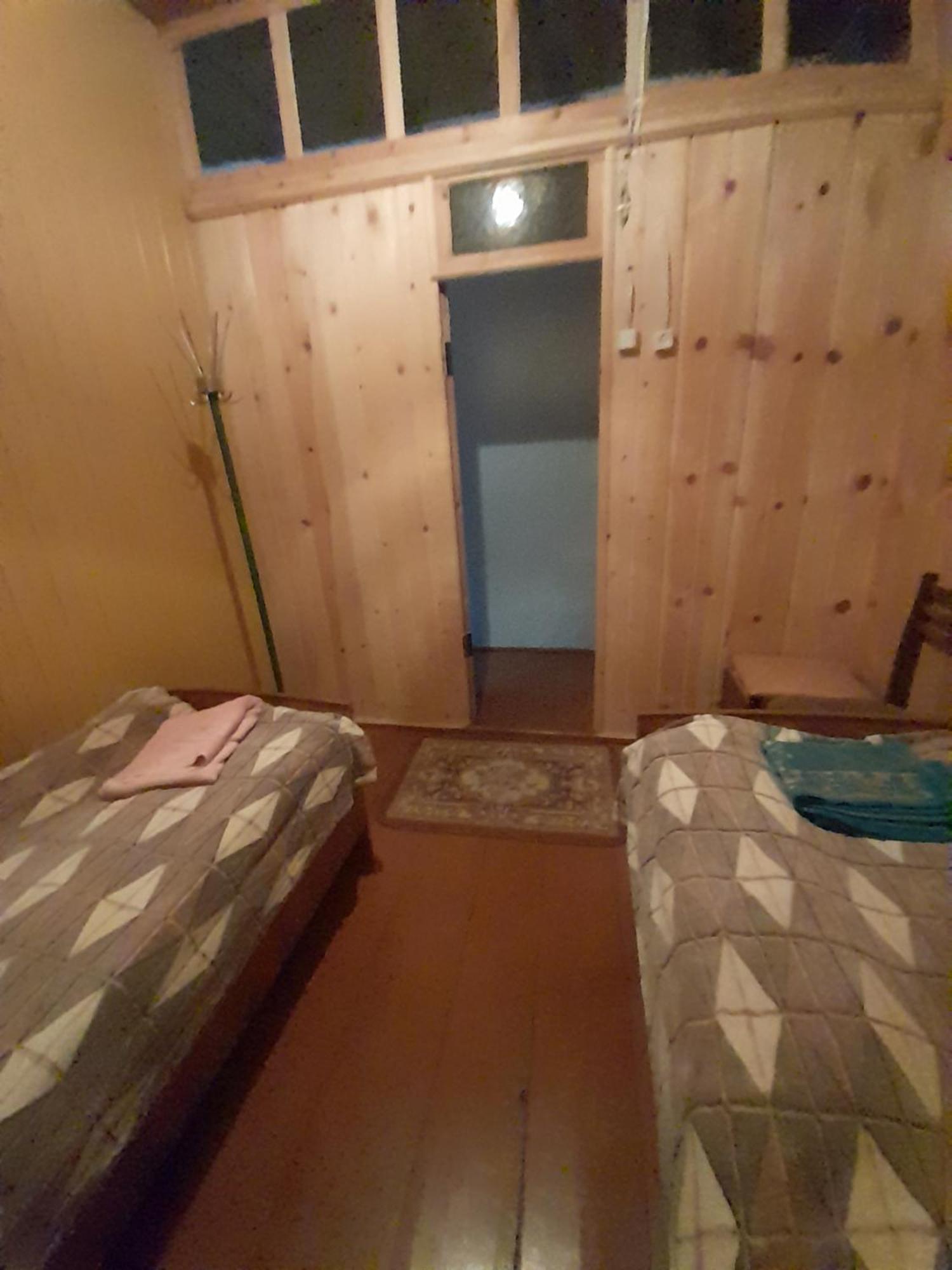 Adishi Guest House Zhora Kaldani ภายนอก รูปภาพ